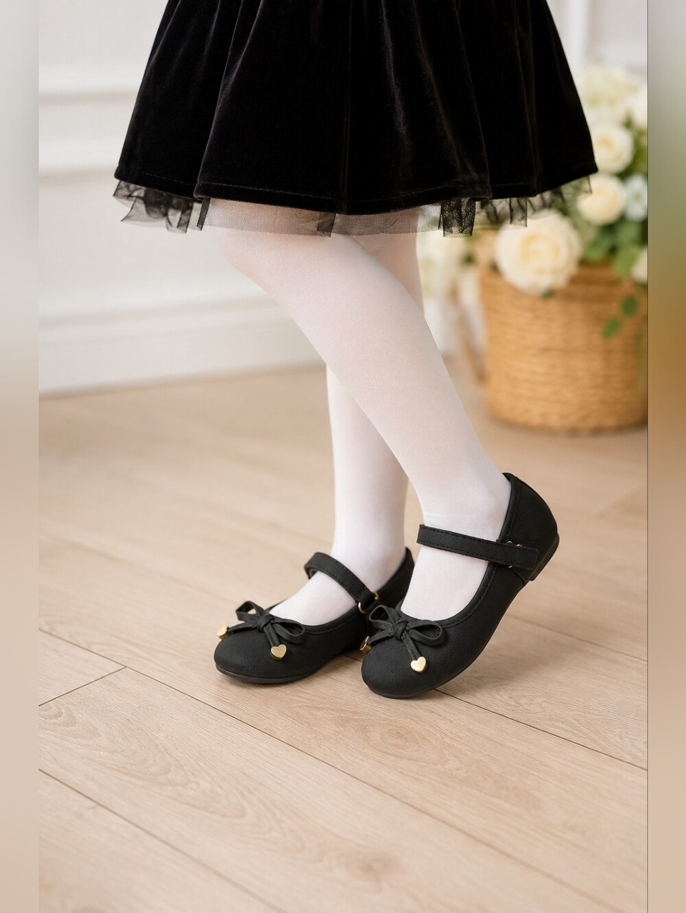 Sugar Girls Black Mary Jane Dress Shoes Bow Gold Heart Accent Size 7 Toddler